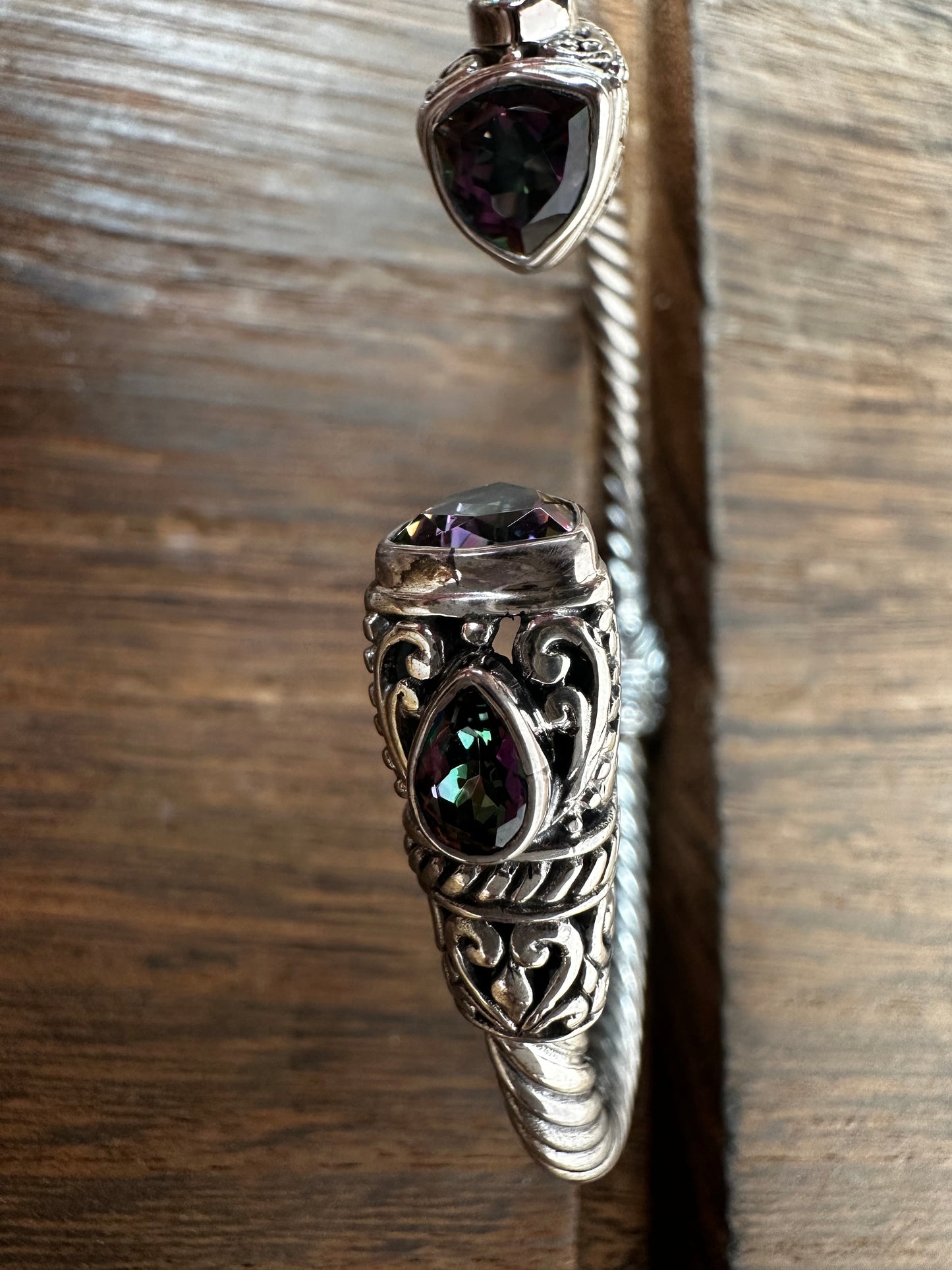 Raindrop Cuff