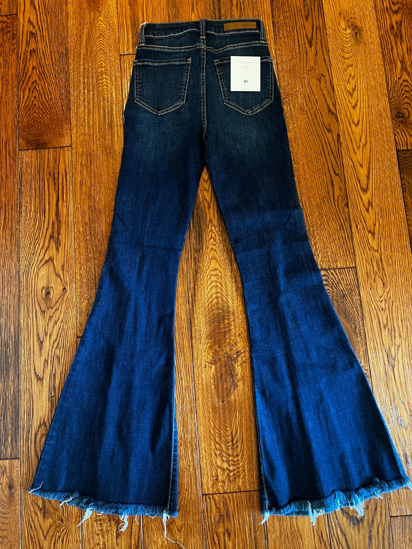 The Roxanne Flares