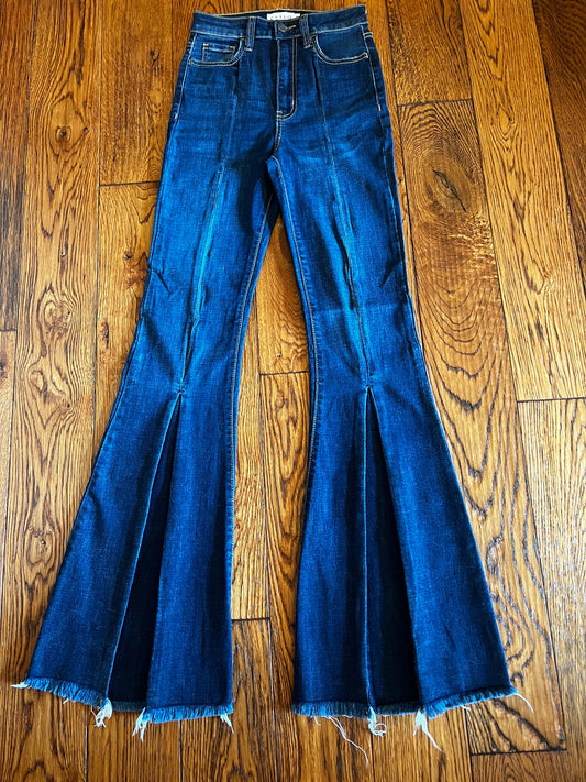 The Roxanne Flares